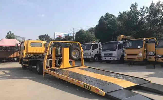 肃北汽车中途维修案例